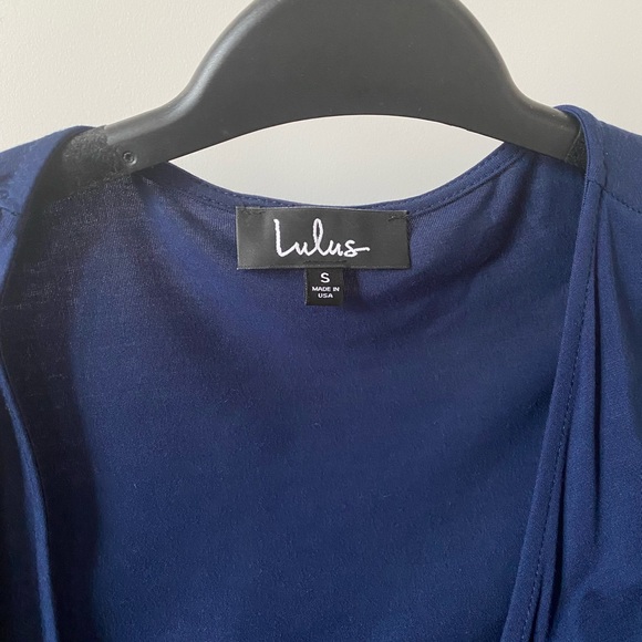 Navy blue wrap maxi dress from Lulus - Picture 5 of 5